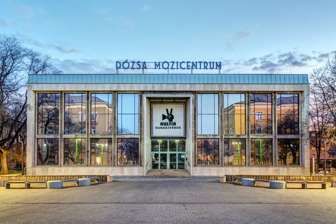 Séták a szocreál tanösvény mentén
